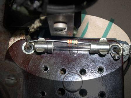 Grid leak glass resistor repair