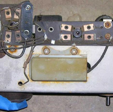 AK35 plate bypass capacitor mounting